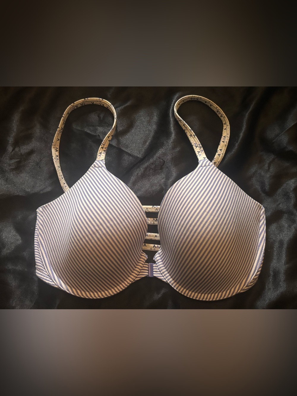 Victoria's Secret Front Clasp Blue+White Striped T-Shirt Bra, Ladder Back Detail